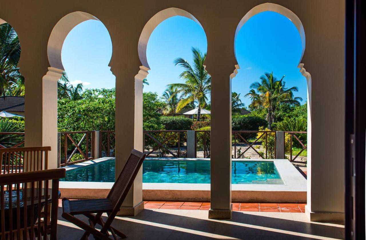 The Sands Beach Resort Бвейю Екстер'єр фото