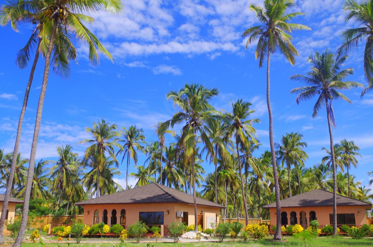 The Sands Beach Resort Бвейю Екстер'єр фото