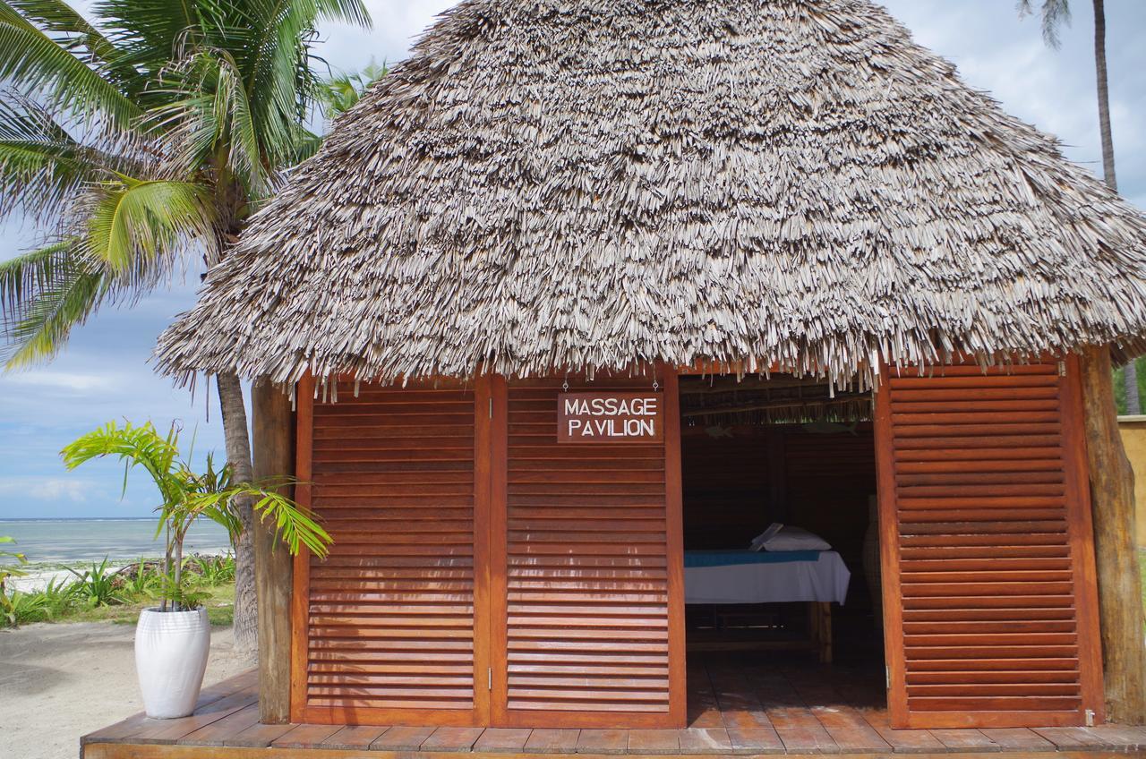 The Sands Beach Resort Бвейю Екстер'єр фото