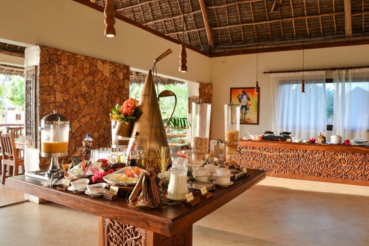 The Sands Beach Resort Бвейю Екстер'єр фото