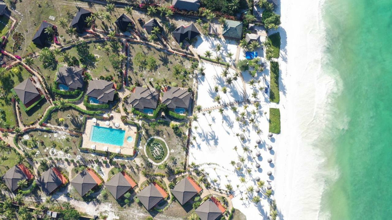 The Sands Beach Resort Бвейю Екстер'єр фото