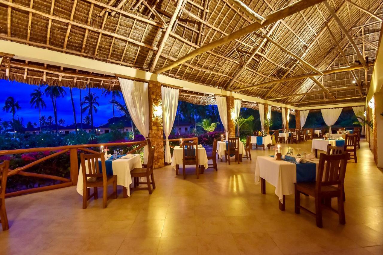 The Sands Beach Resort Бвейю Екстер'єр фото